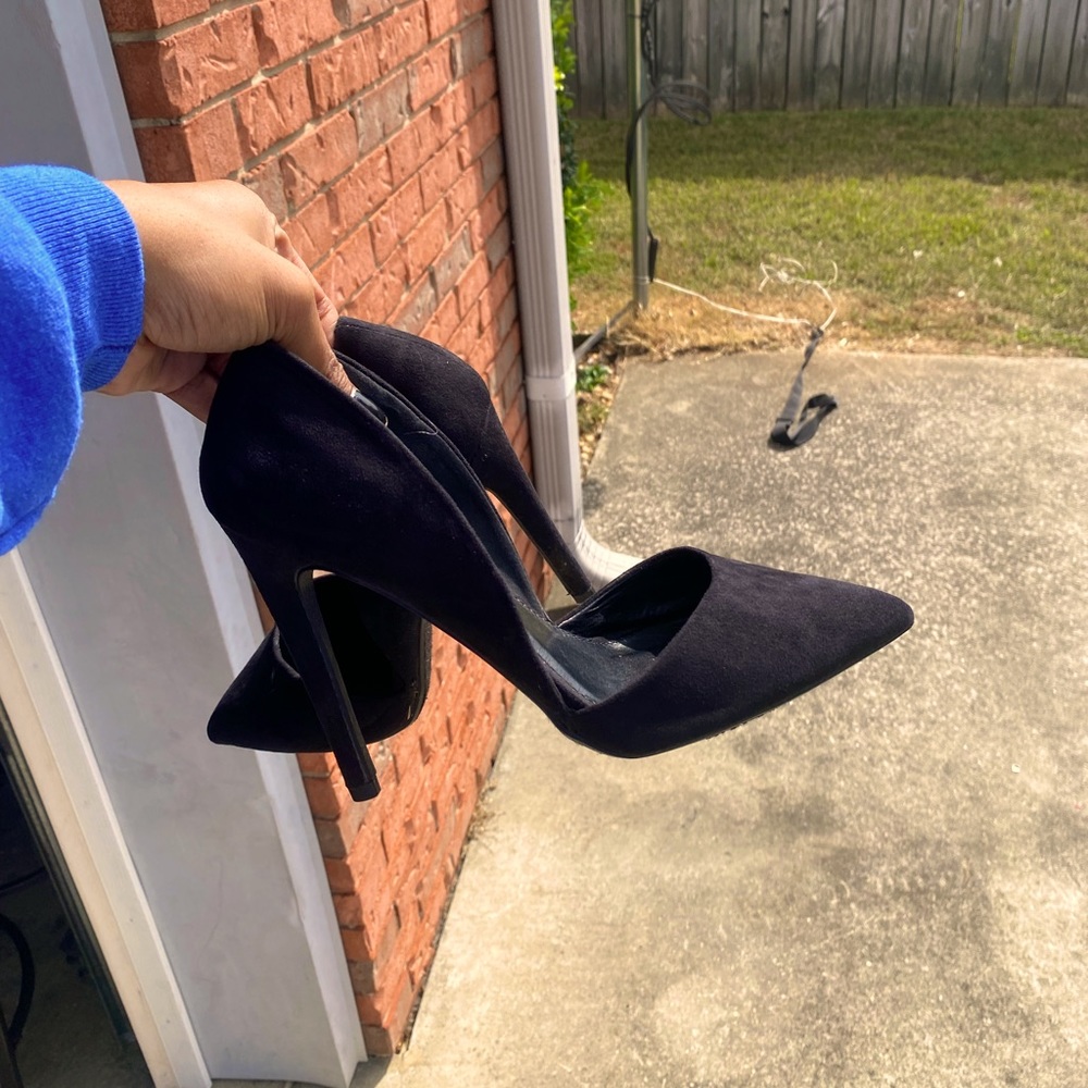 Black heels